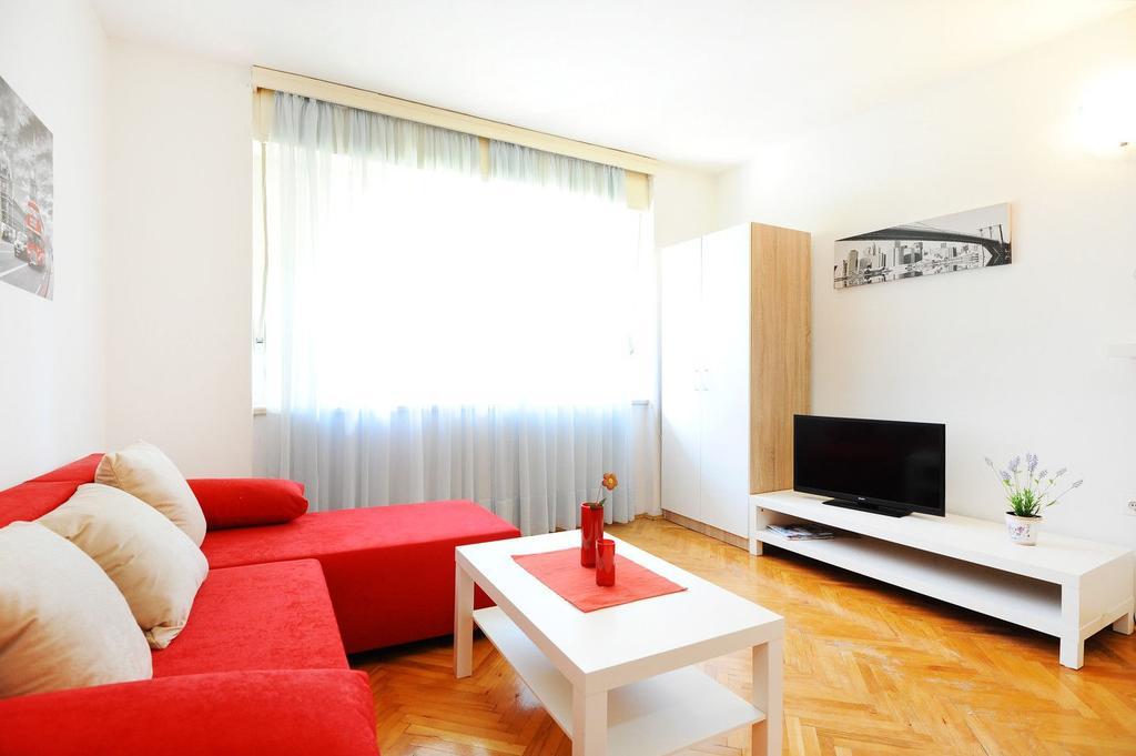 Split Central Lovely Flat Номер фото